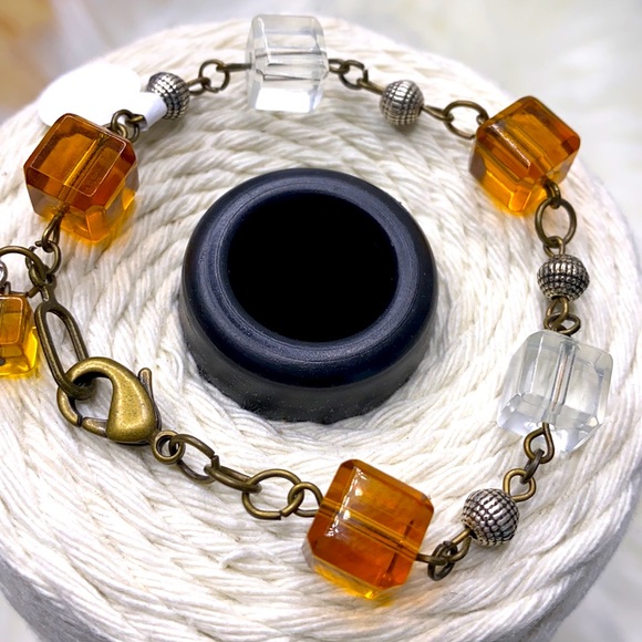 Sparrow charm bracelet - Picture 3 of 9